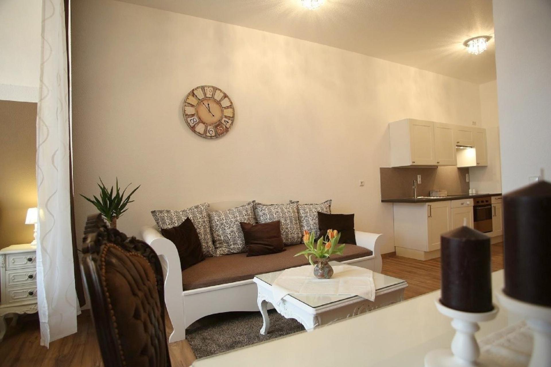 Apartment Paris มึลเฮาเซน ภายนอก รูปภาพ